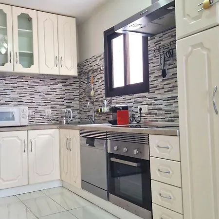 Apartment With Private Terrace - Ocean View *