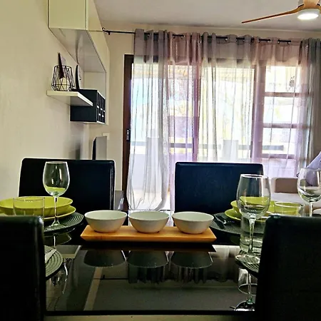 - Sea View Appartement