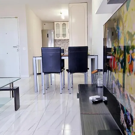 - Sea View Costa Adeje (Tenerife)