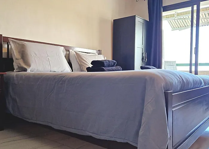 - Sea View Appartement