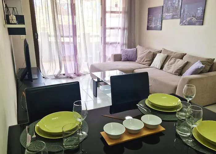 - Sea View Appartement Costa Adeje (Tenerife)