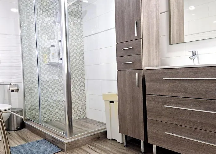 - Sea View Costa Adeje (Tenerife)