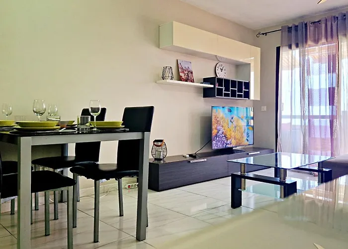 - Sea View Appartement Costa Adeje (Tenerife)